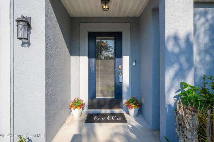 Property Photo:  2527 Deercroft Drive  FL 32940 