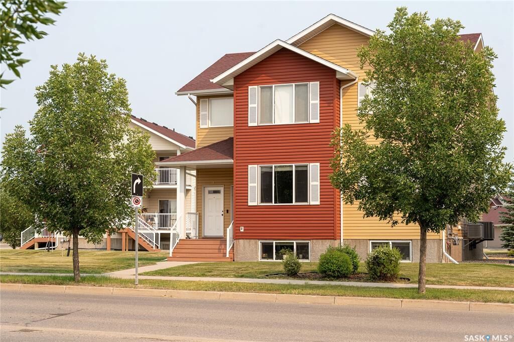 Property Photo: 5004 James Hill Road 8 SK S4W 0B8