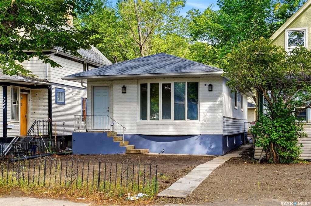 Property Photo:  1937 Montreal Street  SK S4P 1L4 