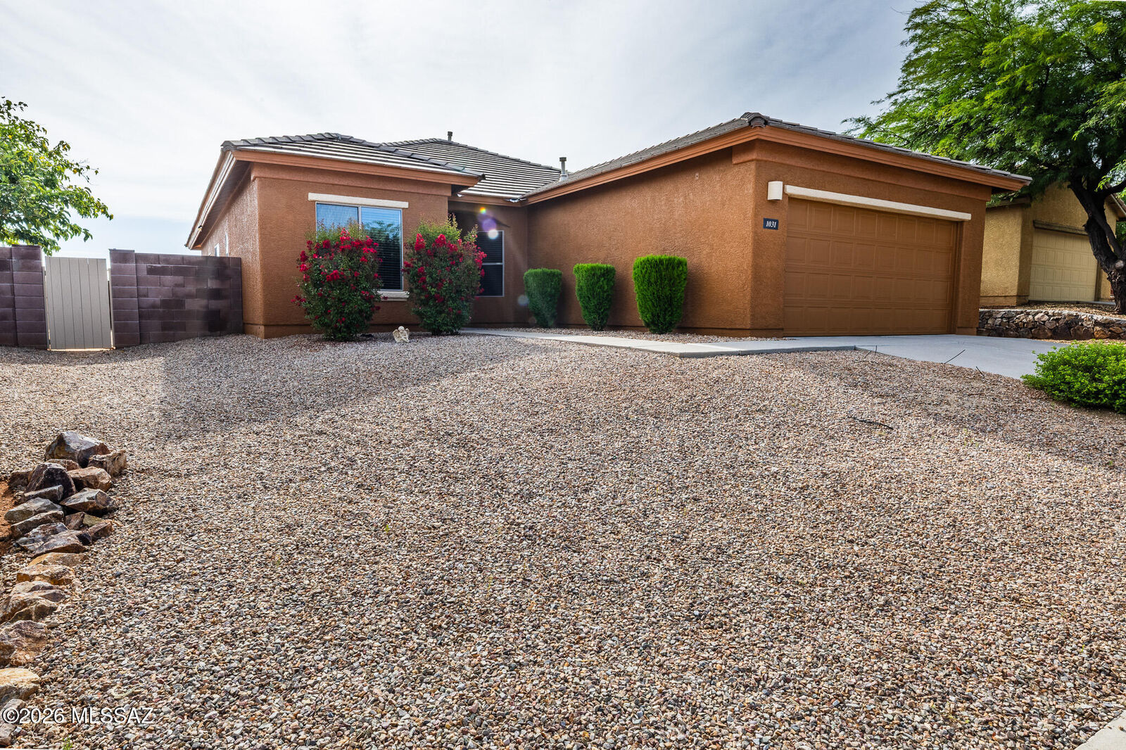 Property Photo: 1031 S Limestone Street AZ 85602