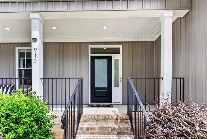 Property Photo:  915 Aberdeen Road  NC 27265 