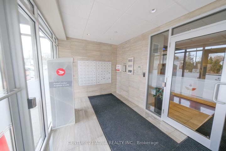 Property Photo: 7768 Kennedy Road 408 ON L3R 5K1