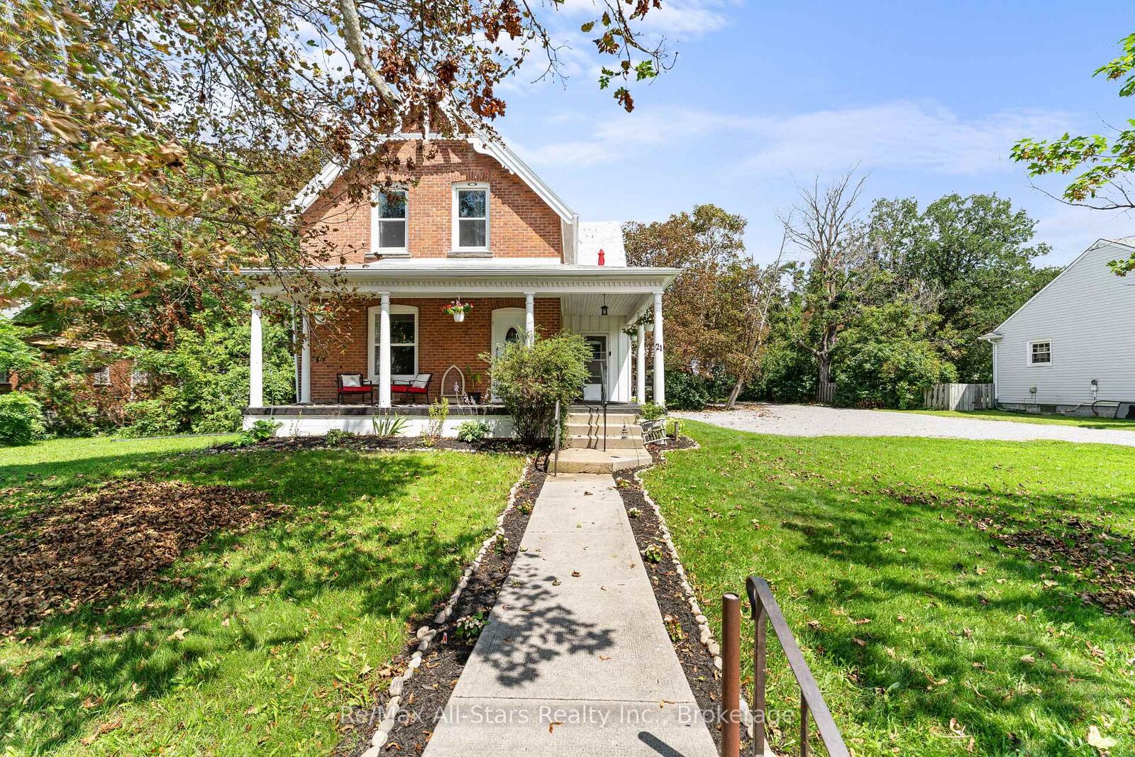 Property Photo: 21 Francis Street E ON K0M 1N0