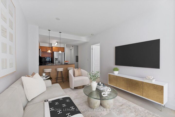 18 Yonge Street Ph11 — photo 1