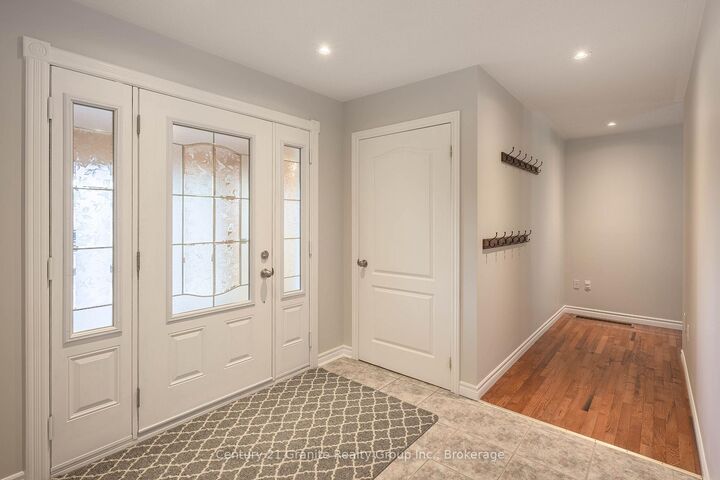 Property Photo: 49 Sancayne Street ON K0M 1S0