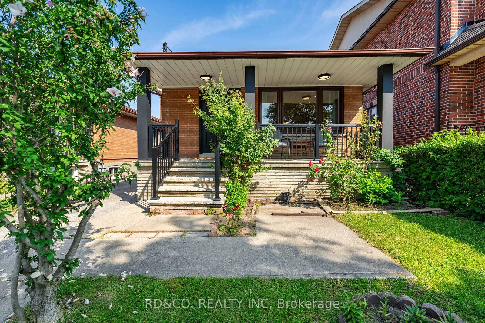 Property Photo: 98 Hay Avenue ON M8Z 1G4