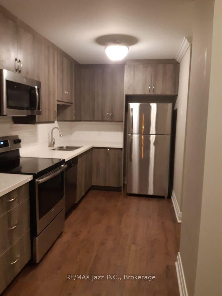 Property Photo: 26 Spencer Street E 106 ON K9A 1C2