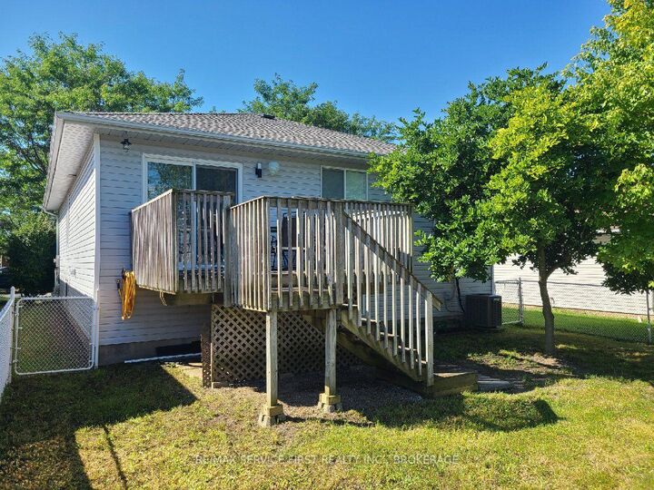 Property Photo: 236 Langfield Street ON K7P 3C8