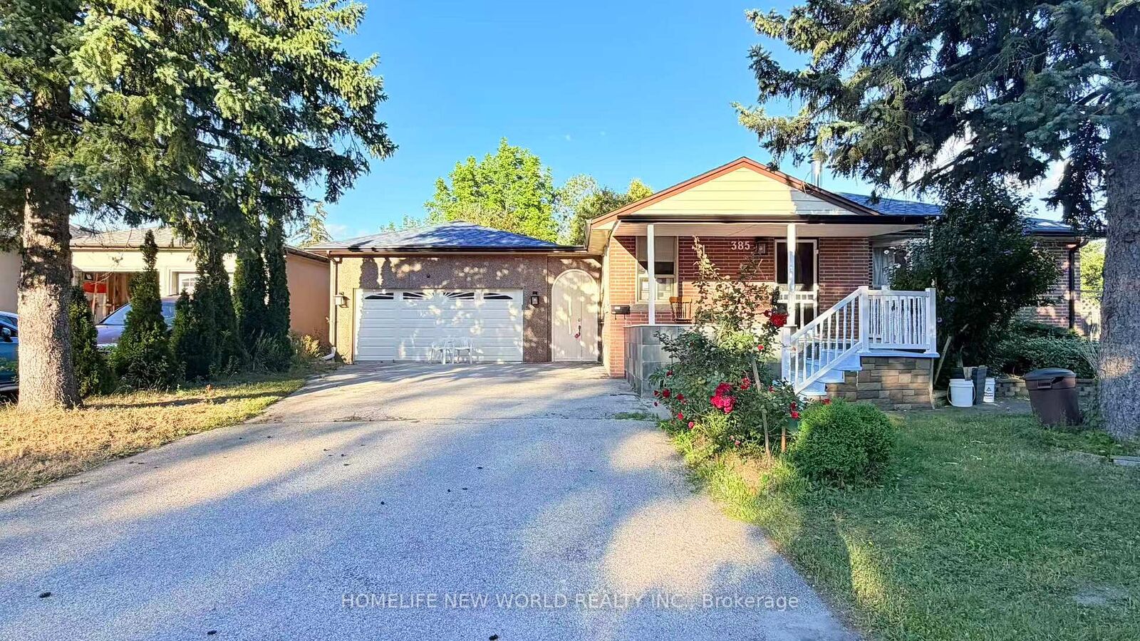 Property Photo: 385 Marybay Crescent Bsmt Unit 2 ON L4C 2X5