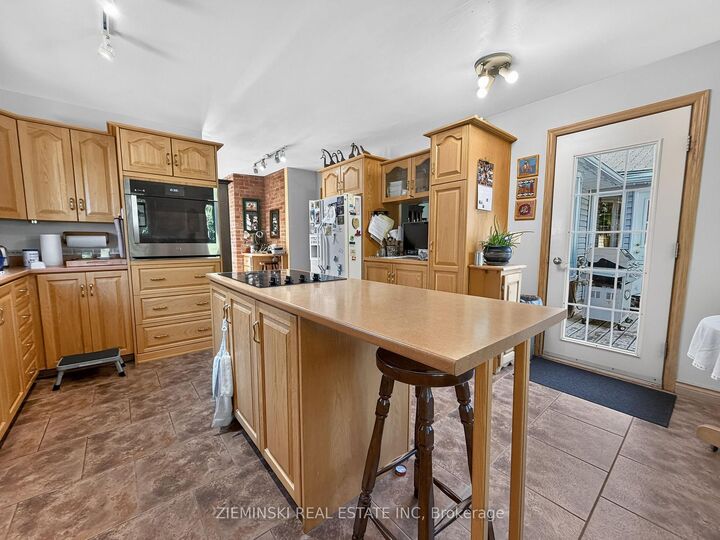 Property Photo: 284 Fourteenth Avenue ON P0L 1C0