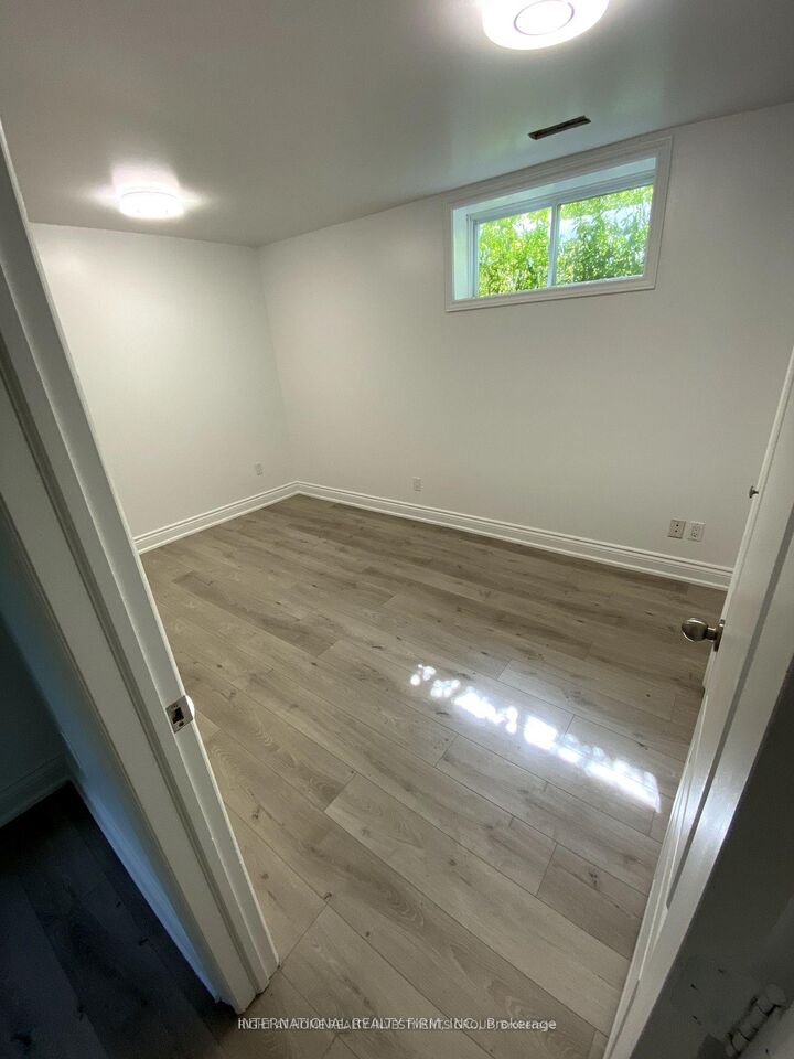 Property Photo: 53 Belfry Drive Bsmt ON L3Y 3E9