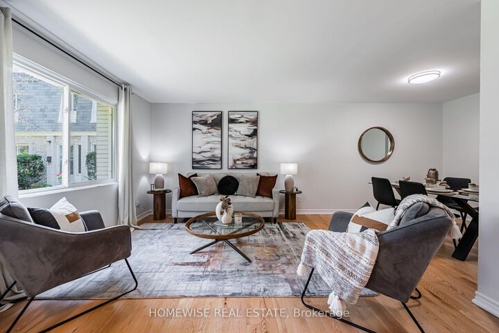 Property Photo:  1400 Winding Trail 28  ON L4X 1W9 