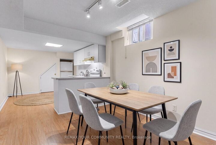 Property Photo: 4 Tomel Court ON L7E 1B2