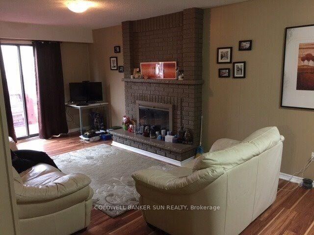 Property Photo:  150 Murray Street 2  ON L6X 2S4 