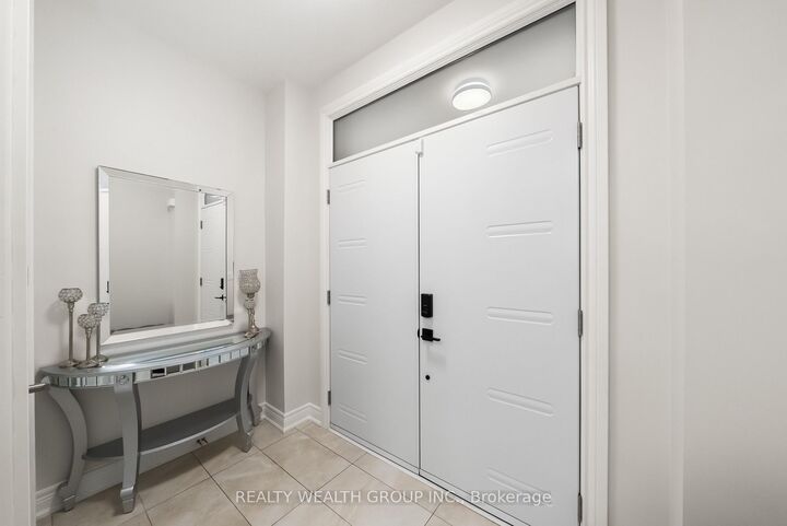 Property Photo: 42 Mondial Crescent ON L9N 0S2