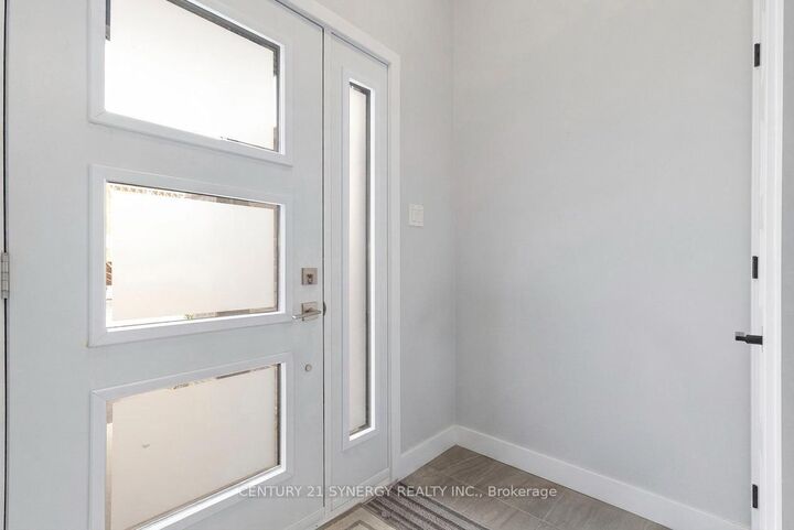 Property Photo: 68 Villeneuve Street ON K0C 1W0