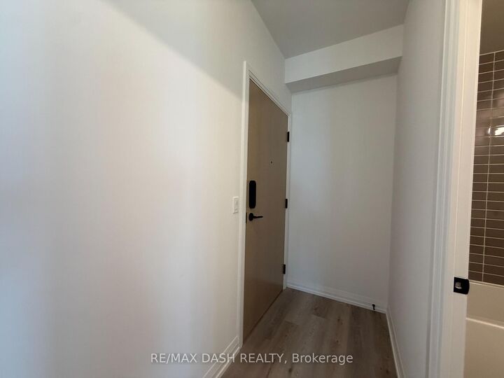 Property Photo:  280 Dundas Street W 3103  ON M5T 0E3 