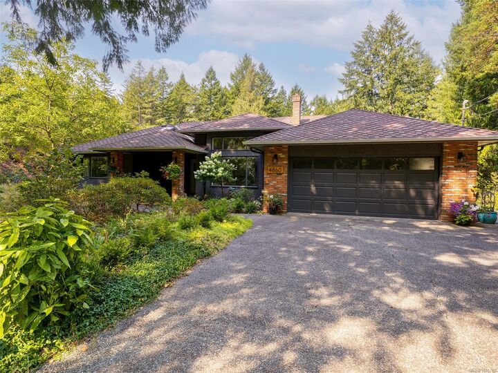 4860 Excelsior Rd — photo 1