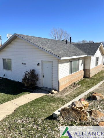 Property Photo:  5634 S 1150 W  UT 84405 