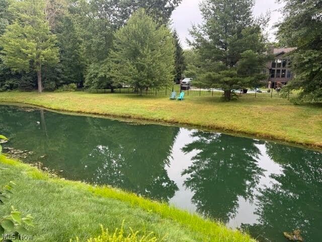 Property Photo: 17 Masters Court NE OH 44484