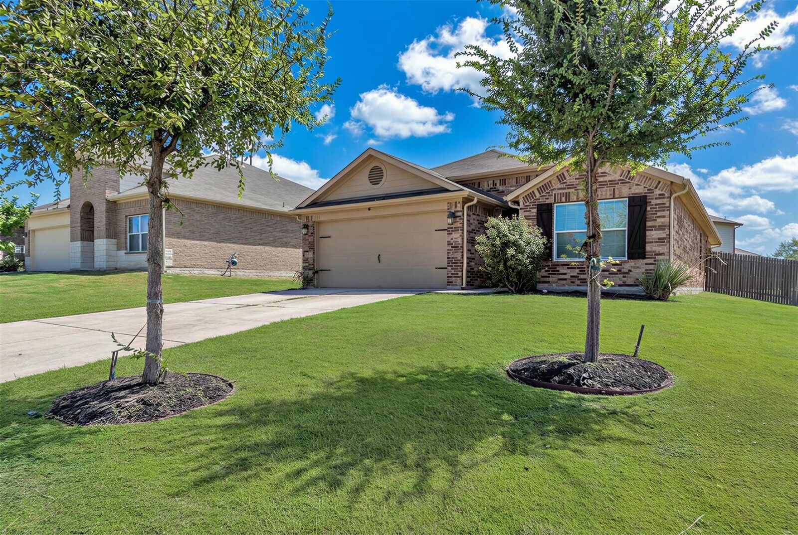 Property Photo: 176 Dusky Thrush Drive TX 78640