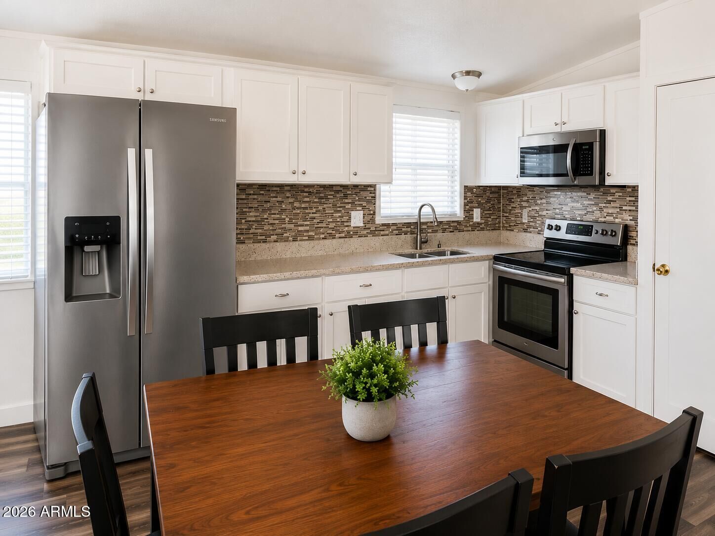 Property Photo: 156 N Hawes Road 60 AZ 85207
