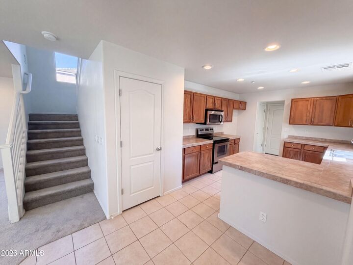 Property Photo: 2856 E Megan Street AZ 85295