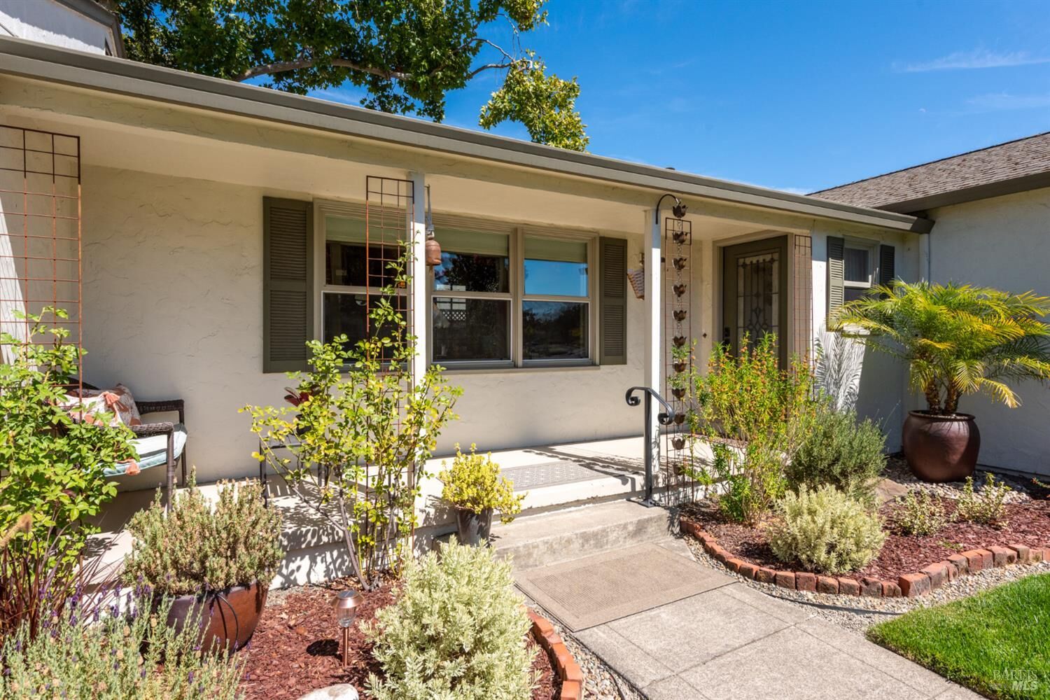 Property Photo: 556 Alderbrook Drive CA 95405