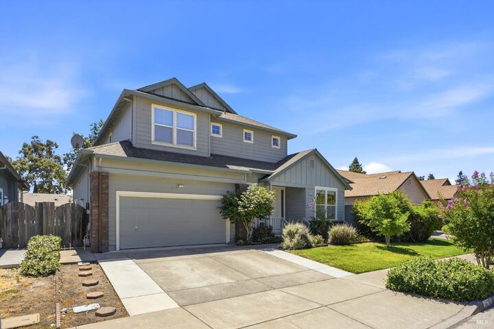 Property Photo: 1476 Hughes Avenue CA 95407