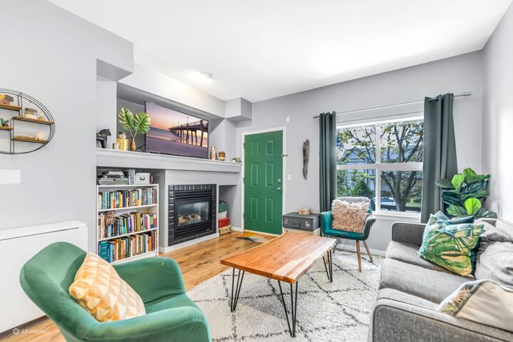 Property Photo: 1055 Riverwood Gate 62 BC V3B 8C3