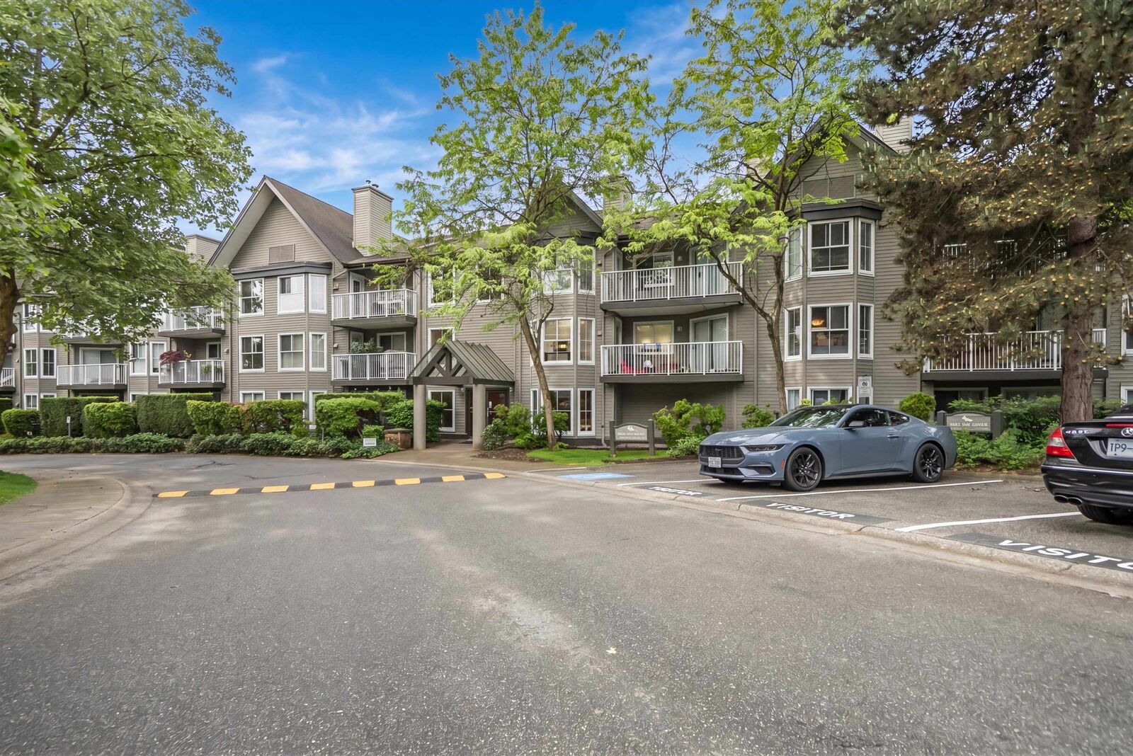 Property Photo: 15130 108 Avenue 112 BC V3R 0T8