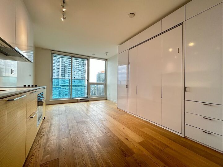 Property Photo:  13438 Central Avenue 1903  BC V3T 0N2 