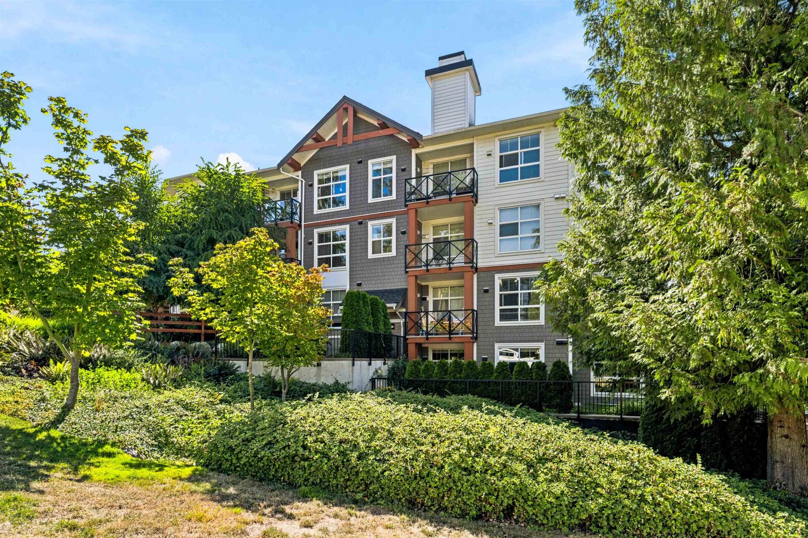 Property Photo: 14605 McDougall Drive 309 BC V4P 0G7
