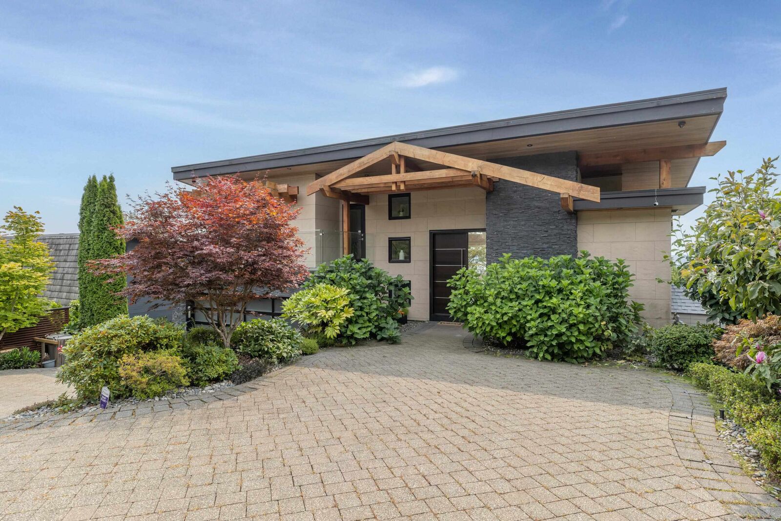 Property Photo: 2512 Palmerston Avenue BC V7V 2W5