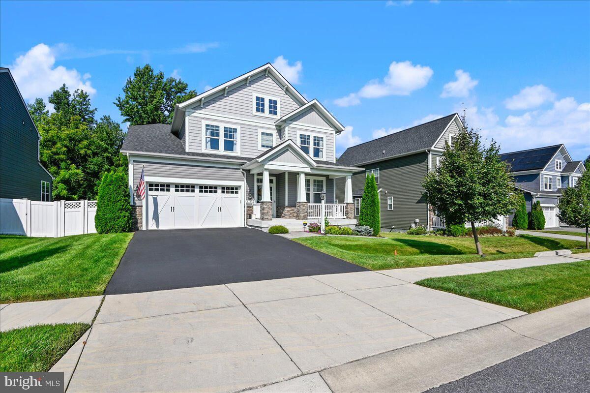Property Photo:  8106 Neidert Drive  MD 21108 