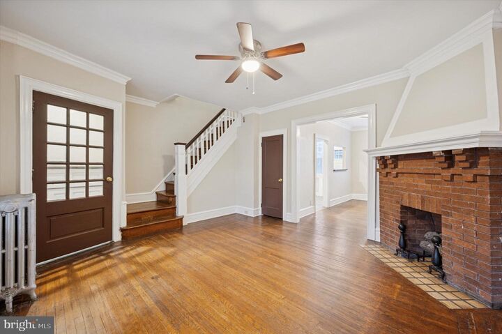 Property Photo: 625 Marlyn Road PA 19151