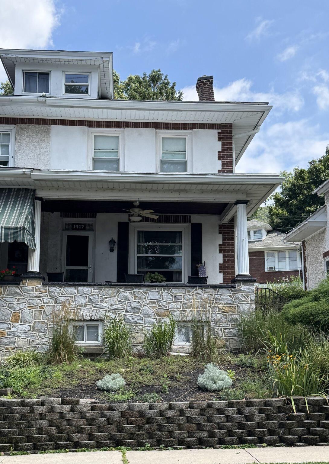 Property Photo:  1417 Palm Street  PA 19604 