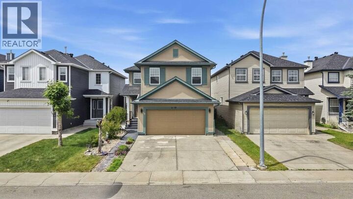 Property Photo:  19 Martha's Meadow Close Northeast  AB T3J 4N7 