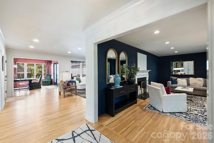 Property Photo:  2644 Portland Avenue  NC 28207 