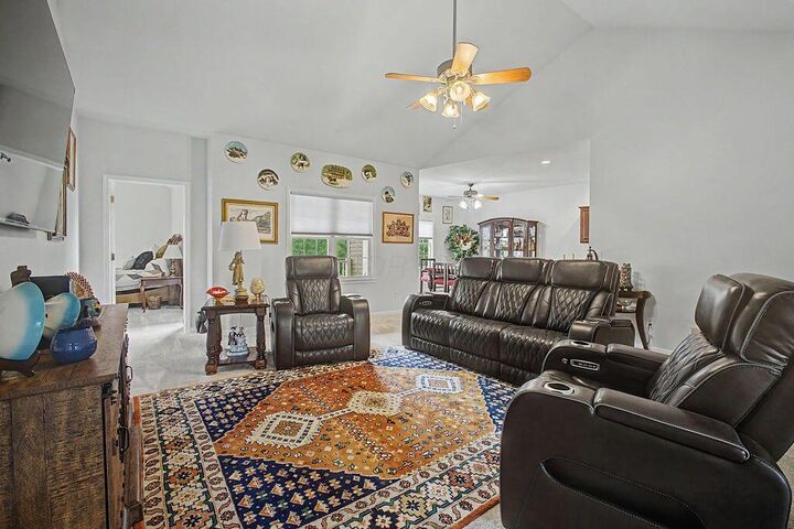 Property Photo:  522 A Hickory Lane  OH 43028 