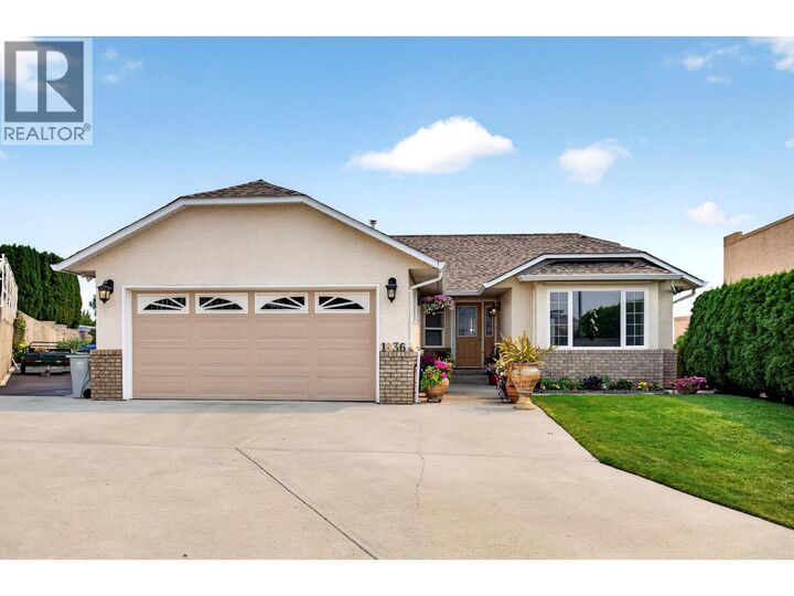 1836 Norview Place — photo 1