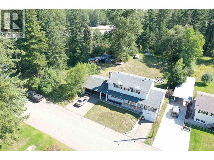 Property Photo:  750 Callanan Street  BC V2J 2V6 