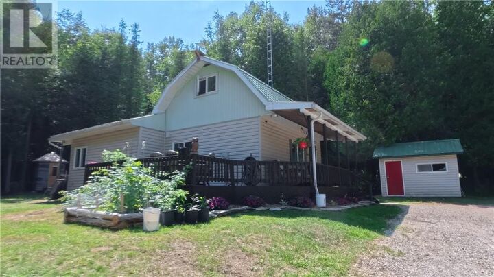 7 Oak Drive — photo 1