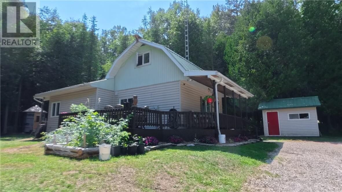 Property Photo: 7 Oak Drive ON P0P 1J0