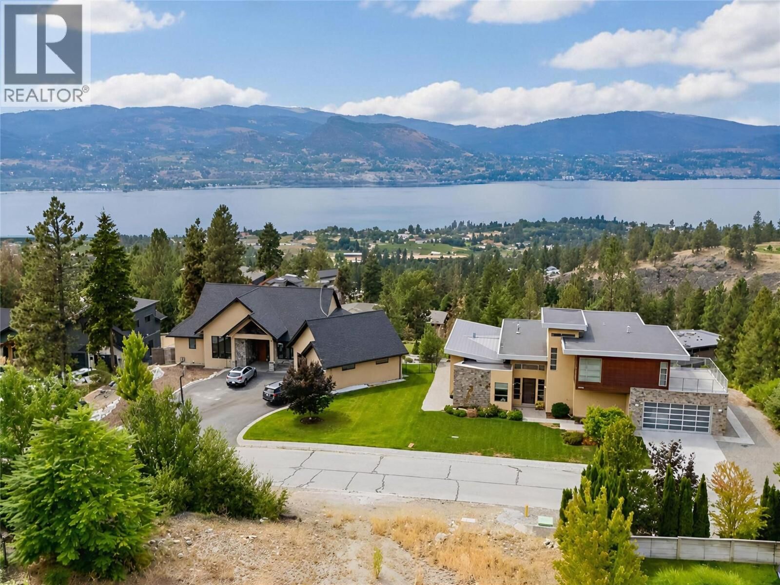 Property Photo:  138 Flagstone Rise  BC V0H 1N1 