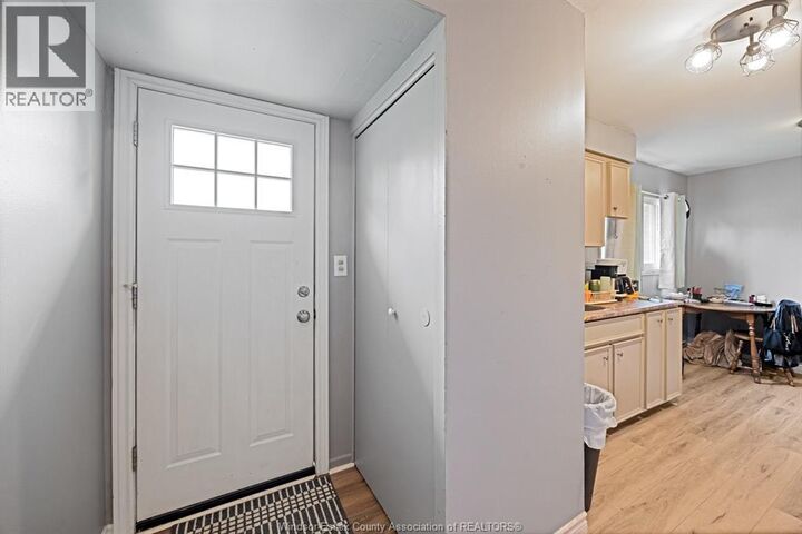 Property Photo:  2755 Meadowbrook 11  ON N8T 2Y6 