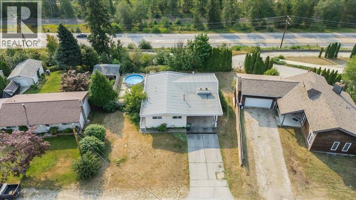 Property Photo: 3613 9th Avenue BC V1N 2Z6