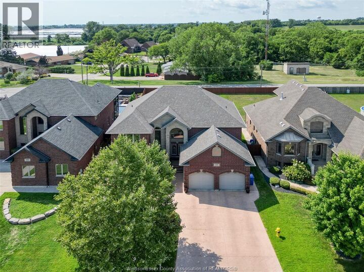 Property Photo:  201 Ellison  ON N8H 5J2 