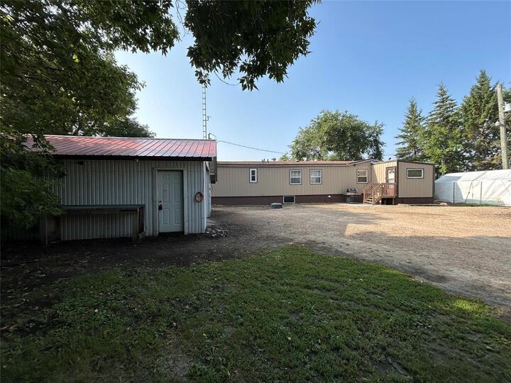 Property Photo: 43078 Mile 82N Road MB R0E 0C0
