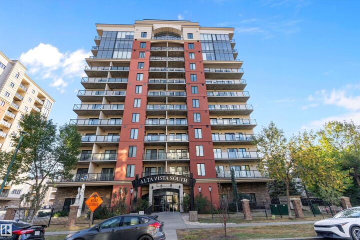 Property Photo:  10303 111 Street NW 702  AB T5K 0C6 